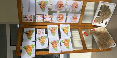 Виставка дитячих малюнків " Веселий гарбузик"