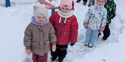 "Сніговий лабиринт" гр2, вихователь Кіхтенко Т.О.