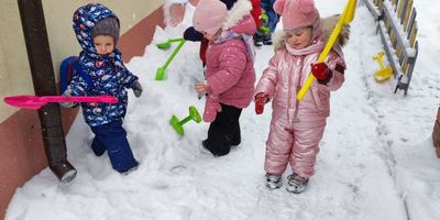 Зимова прогулянкагр 1 ( ранній вік), вихователь Стецюк А.О.